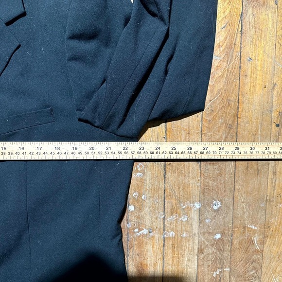 Claiborne Blazer Jacket Men's Size 42R Black Solid Long Sleeve Notch Lapel - Picture 8 of 10